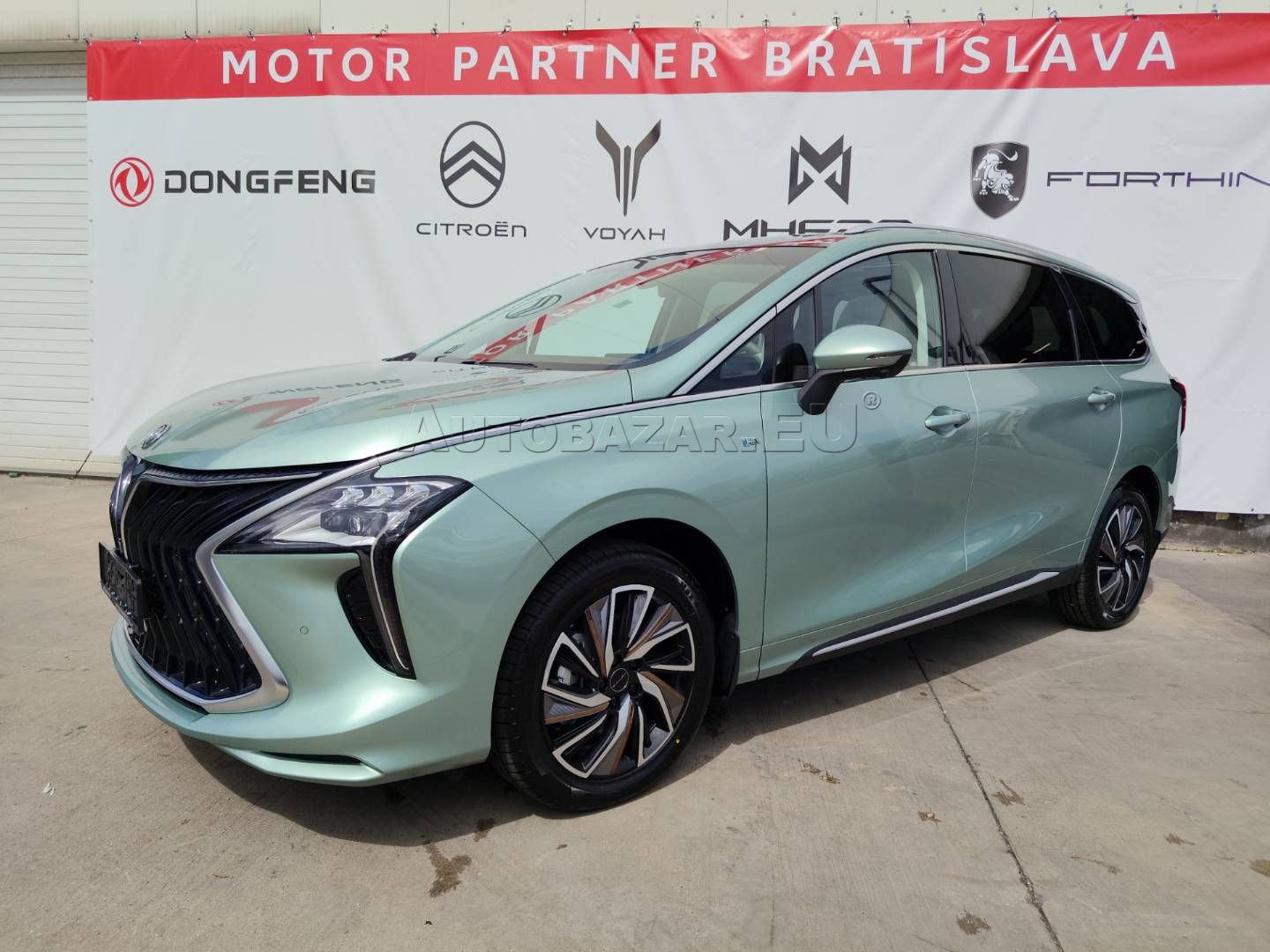 Dongfeng Forthing U-TOUR HEV ďalší obrázok 2
