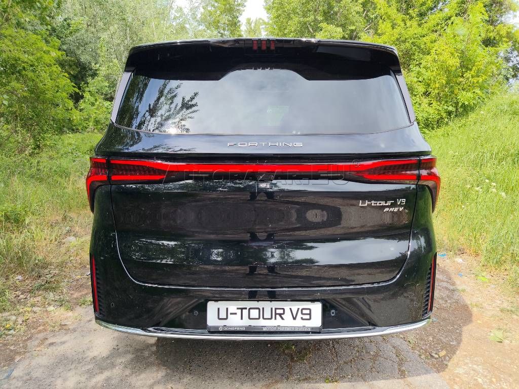 Dongfeng Forthing U-TOUR V9 PHEV 310PS 7m. ďalší obrázok 4